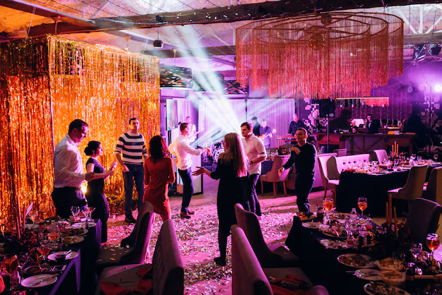 musical-group-band-stage-bright-rays_419896-6077